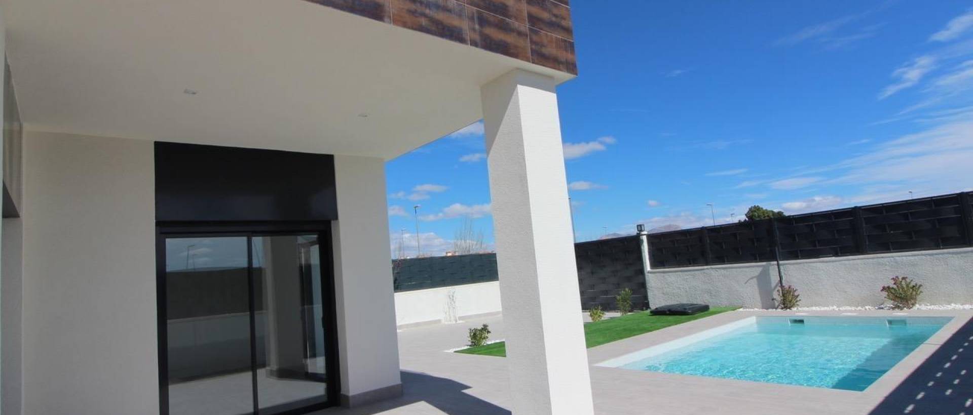 Obra Nueva - Villa / Chalet - Pinoso - Lel