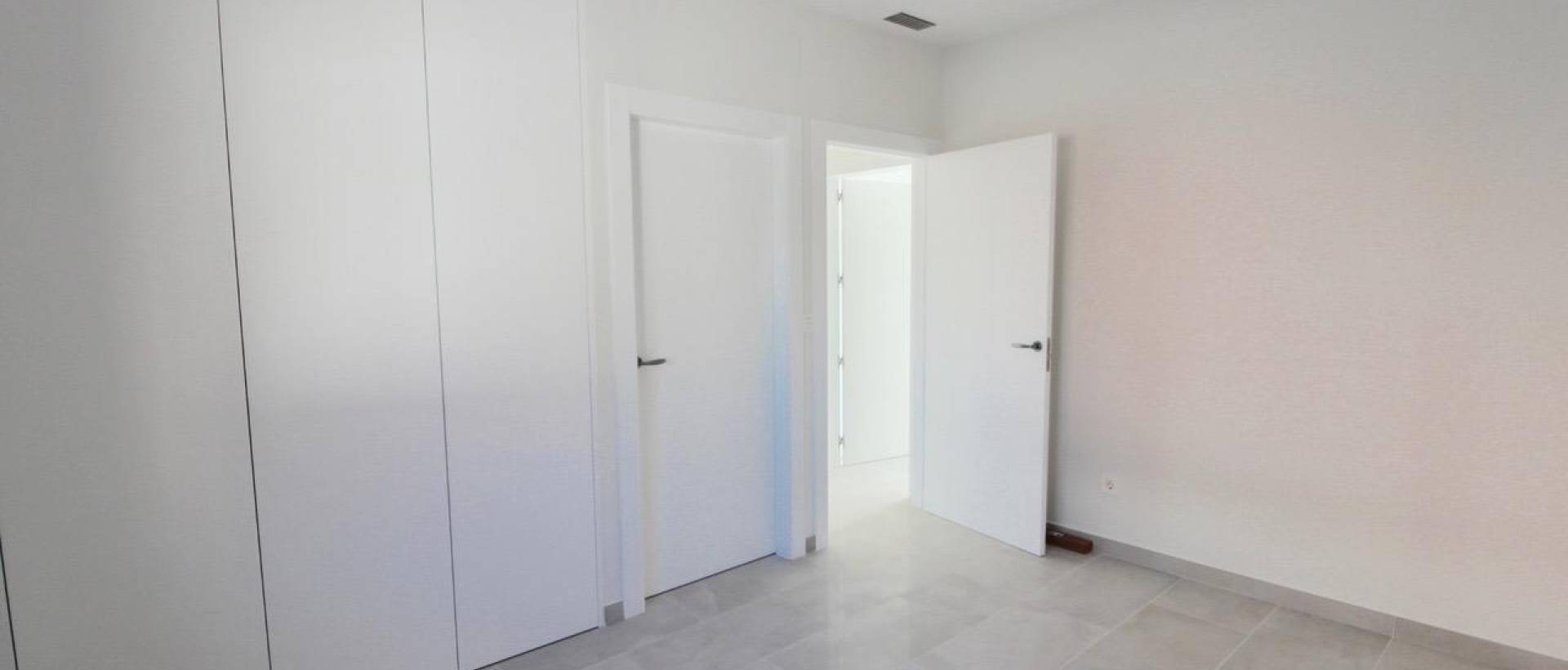 Obra Nueva - Villa / Chalet - Pinoso - Lel