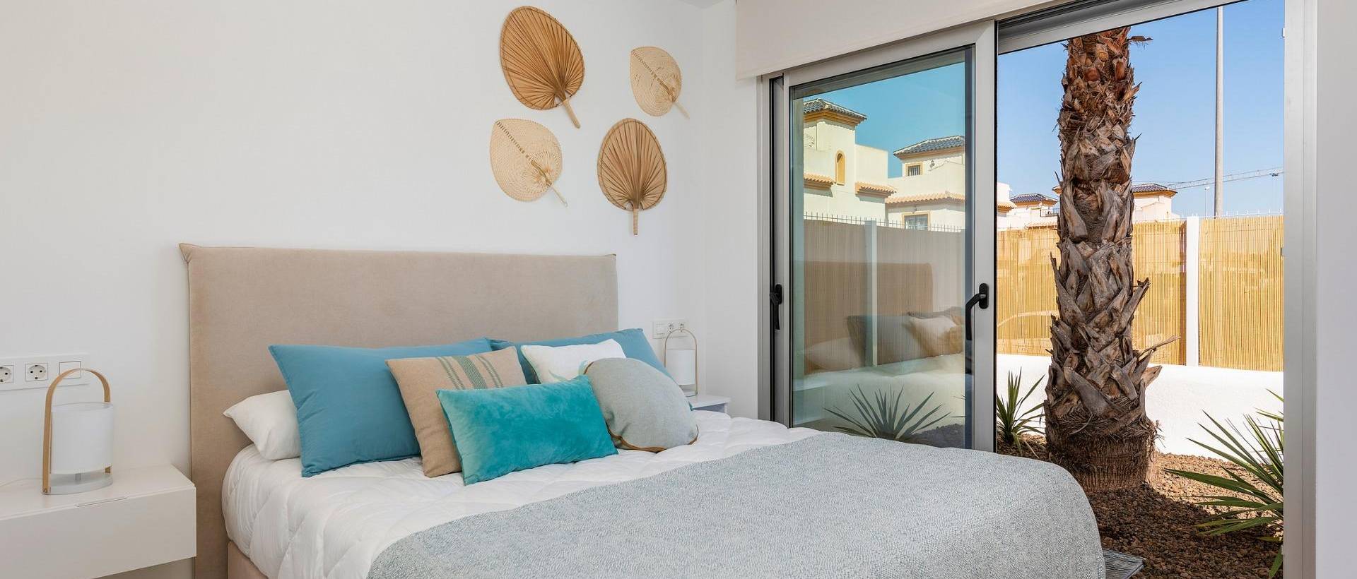 Obra Nueva - Top Floor Bungalow - Dolores - Sector 3