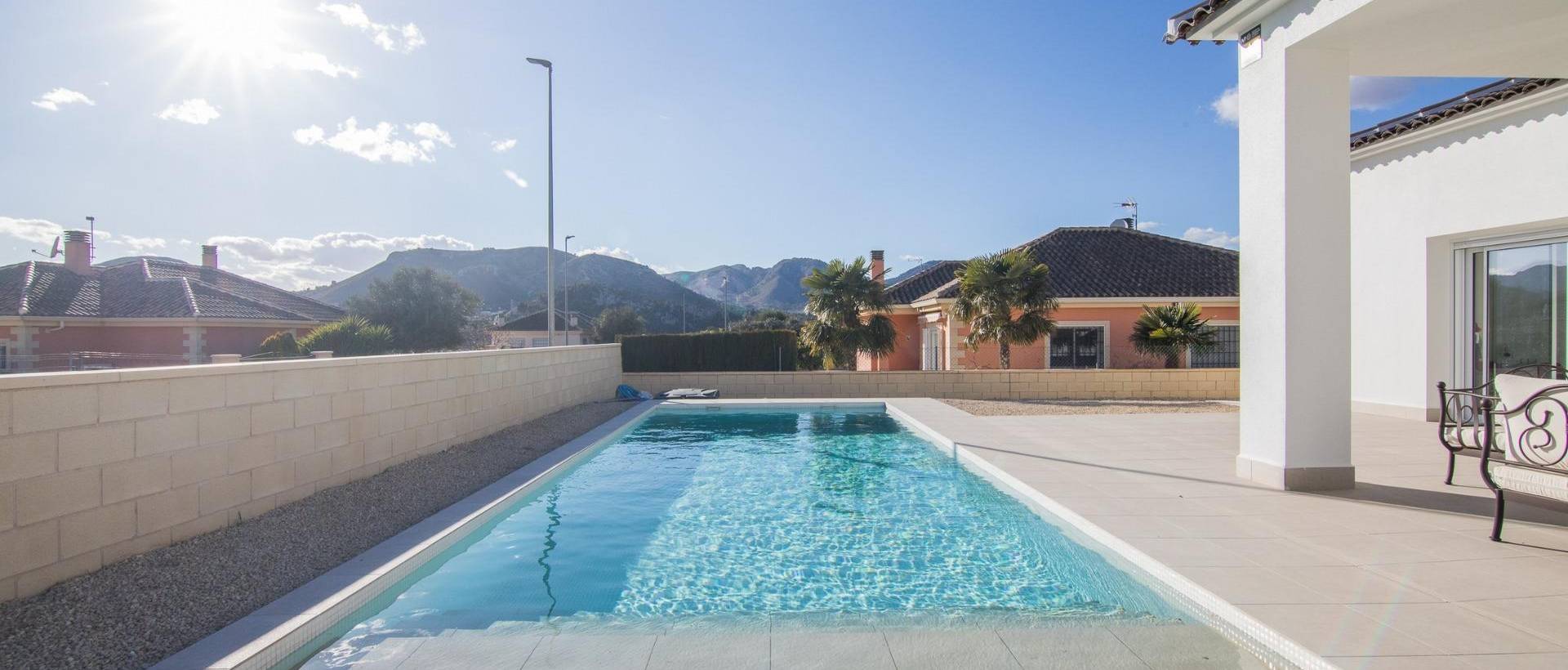 Obra Nueva - Villa / Chalet - Pinoso - Lel