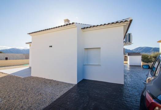 Obra Nueva - Villa / Chalet - Pinoso - Lel
