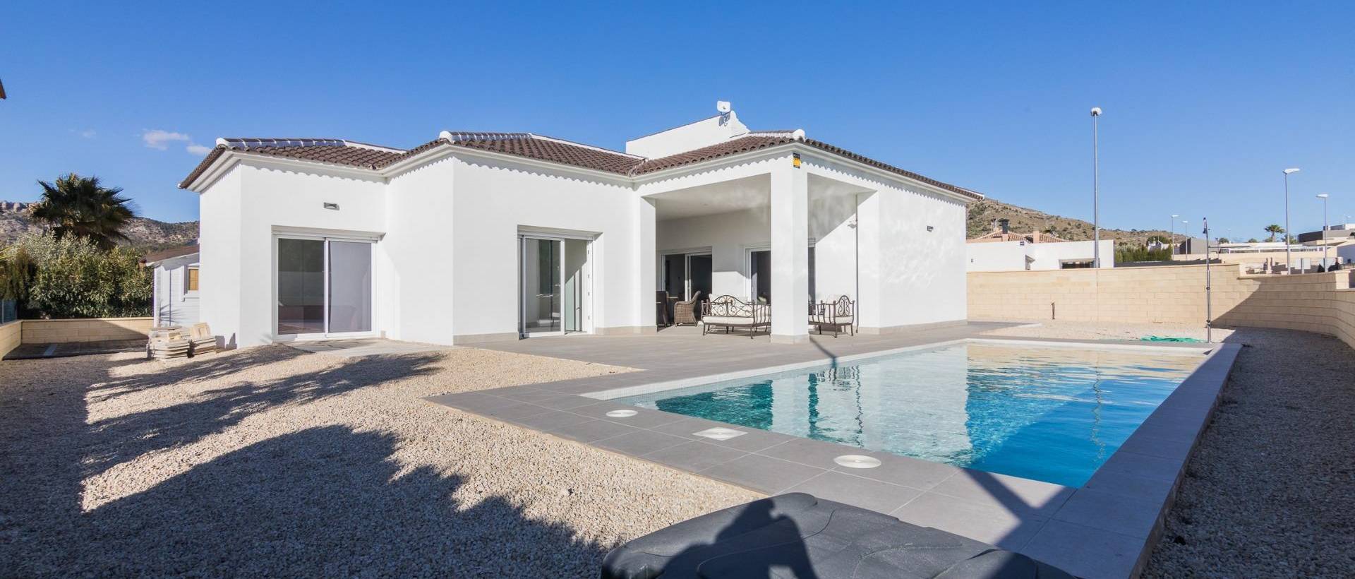 Obra Nueva - Villa / Chalet - Pinoso - Lel