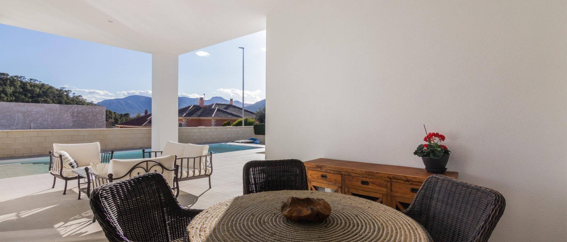 Obra Nueva - Villa / Chalet - Pinoso - Lel