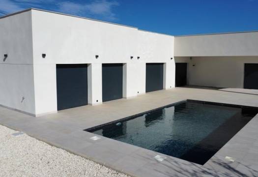 Obra Nueva - Villa / Chalet - Pinoso - Lel