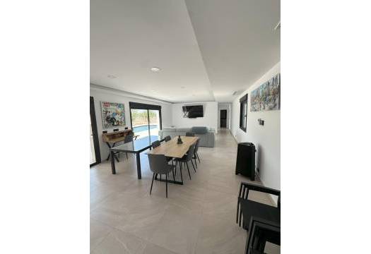 Obra Nueva - Villa / Chalet - Pinoso - Lel