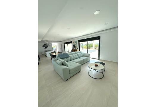 Obra Nueva - Villa / Chalet - Pinoso - Lel