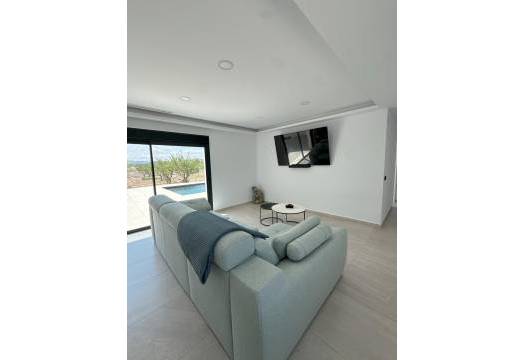 Obra Nueva - Villa / Chalet - Pinoso - Lel