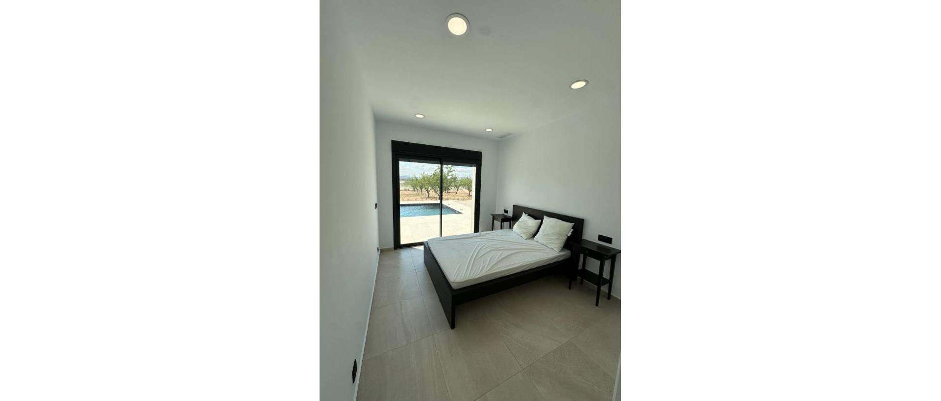 Obra Nueva - Villa / Chalet - Pinoso - Lel