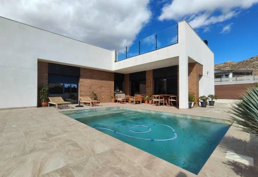 Villa / Chalet - Obra Nueva - Pinoso - Lel
