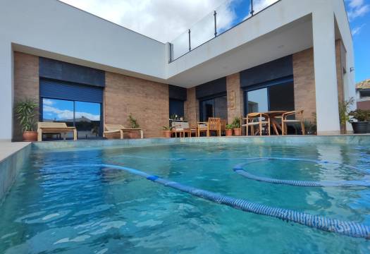 Obra Nueva - Villa / Chalet - Pinoso - Lel