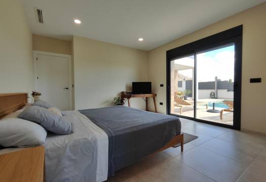 Obra Nueva - Villa / Chalet - Pinoso - Lel