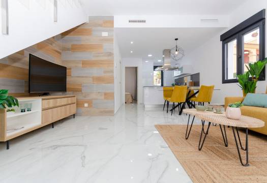 Obra Nueva - Villa / Chalet - Torrevieja - Torretas