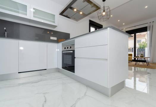 Obra Nueva - Villa / Chalet - Torrevieja - Torretas