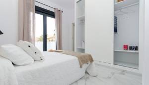 Obra Nueva - Villa / Chalet - Torrevieja - Torretas