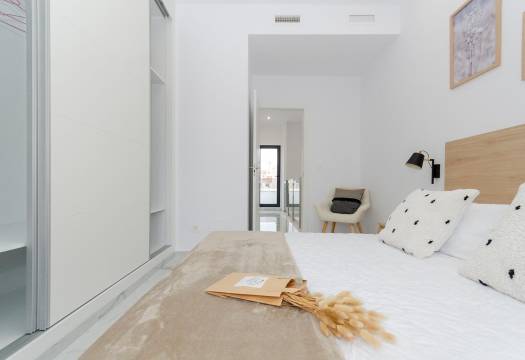 Obra Nueva - Villa / Chalet - Torrevieja - Torretas