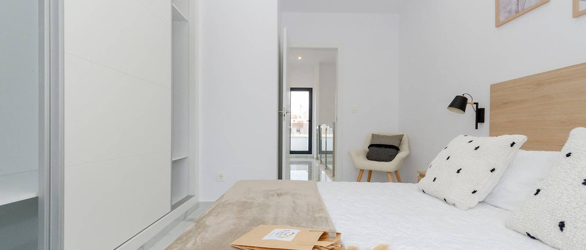 Obra Nueva - Villa / Chalet - Torrevieja - Torretas