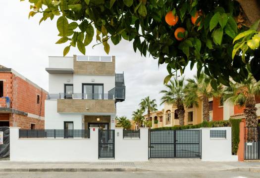 Obra Nueva - Villa / Chalet - Torrevieja - Torretas