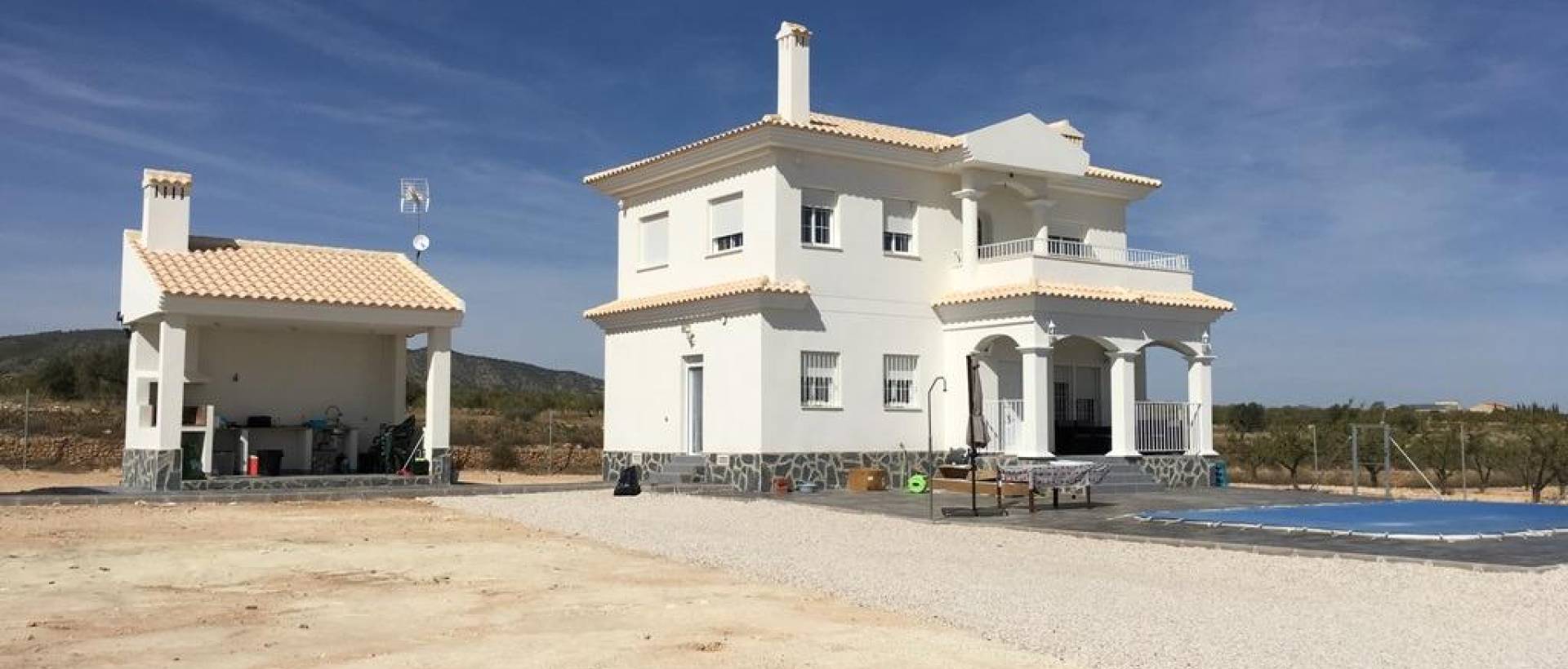 Obra Nueva - Villa / Chalet - Pinoso - Camino Del Prado
