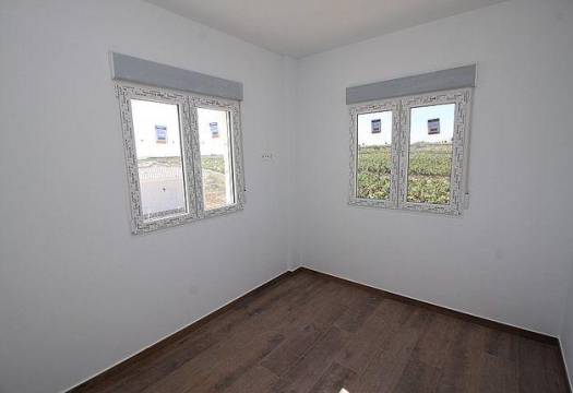 Obra Nueva - Villa / Chalet - Pinoso - Camino Del Prado