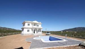 Obra Nueva - Villa / Chalet - Pinoso - Camino Del Prado