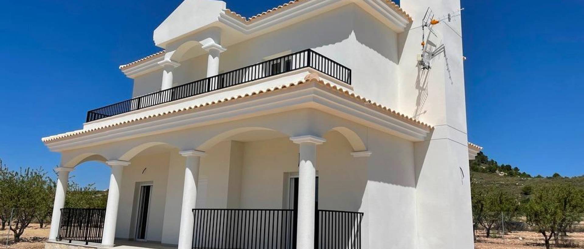 Obra Nueva - Villa / Chalet - Pinoso - Camino Del Prado