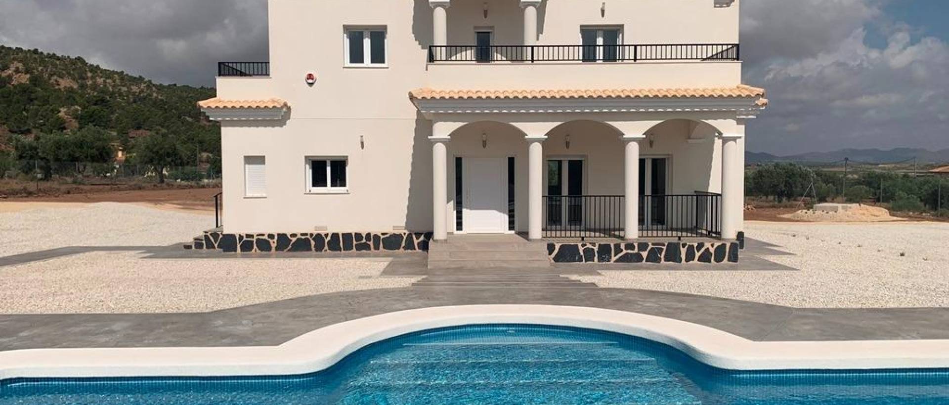 Obra Nueva - Villa / Chalet - Pinoso - Camino Del Prado