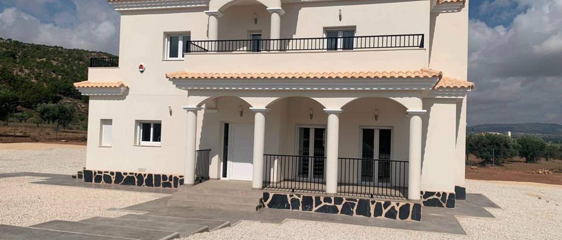 Obra Nueva - Villa / Chalet - Pinoso - Camino Del Prado