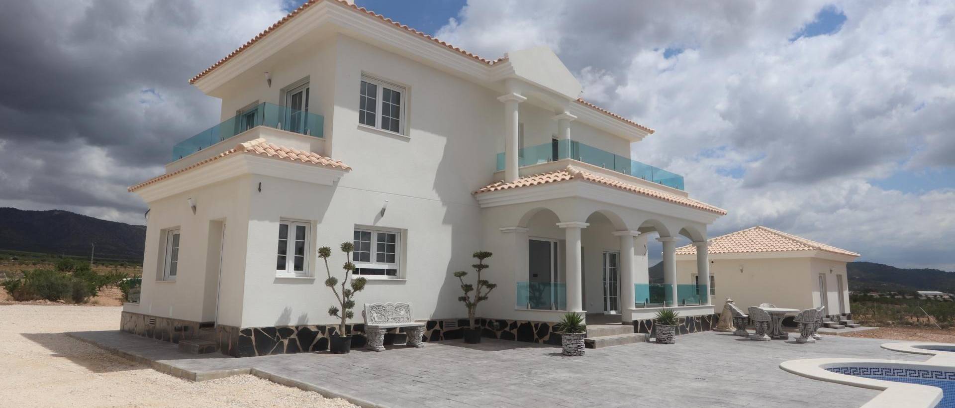 Obra Nueva - Villa / Chalet - Pinoso - Camino Del Prado