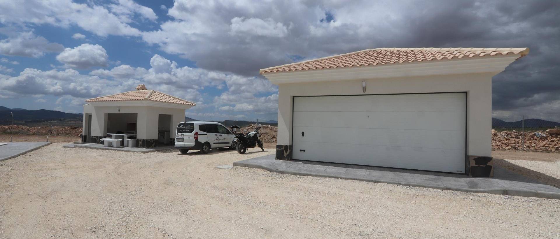 Obra Nueva - Villa / Chalet - Pinoso - Camino Del Prado