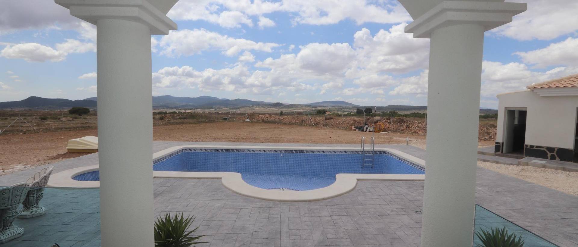 Obra Nueva - Villa / Chalet - Pinoso - Camino Del Prado