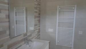 Obra Nueva - Villa / Chalet - Pinoso - Camino Del Prado