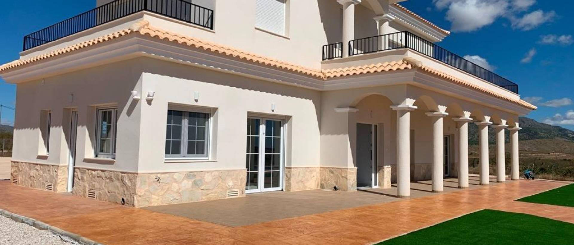 Obra Nueva - Villa / Chalet - Pinoso - Camino Del Prado