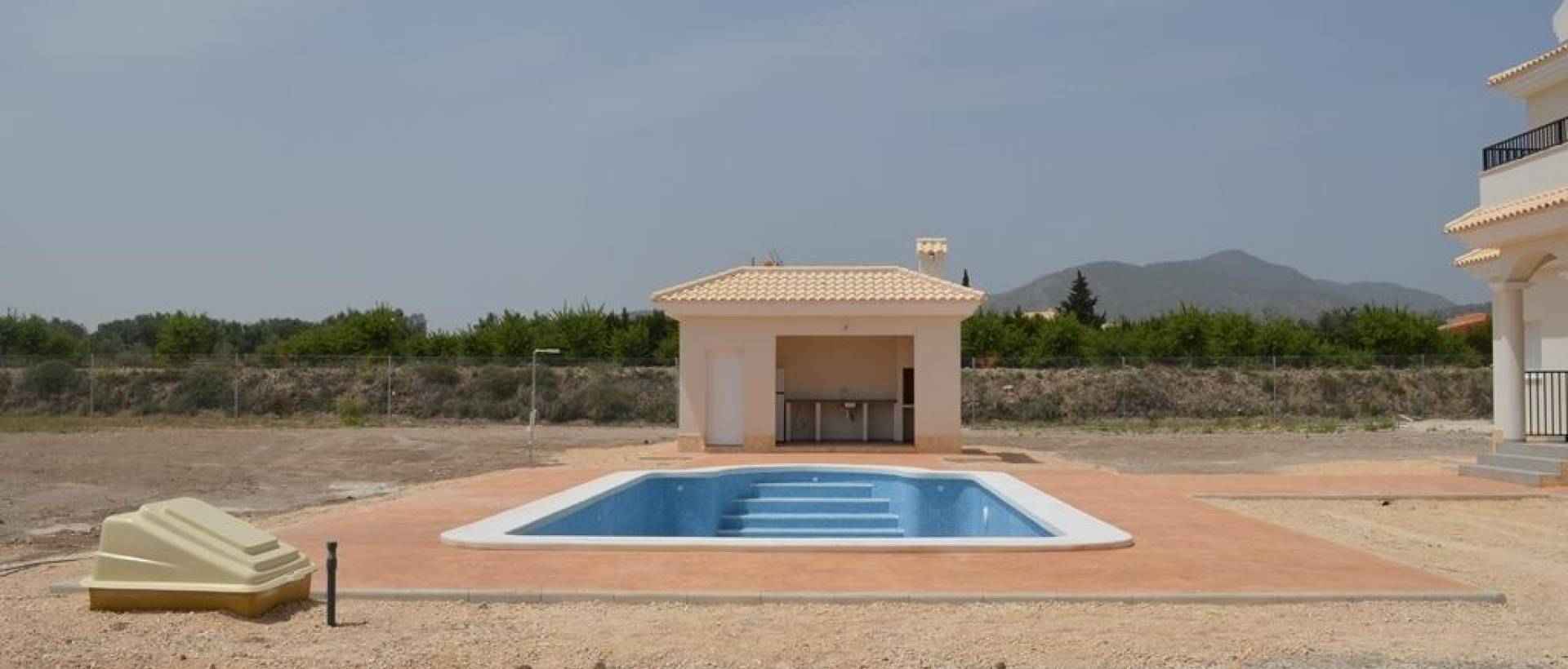 Obra Nueva - Villa / Chalet - Pinoso - Camino Del Prado