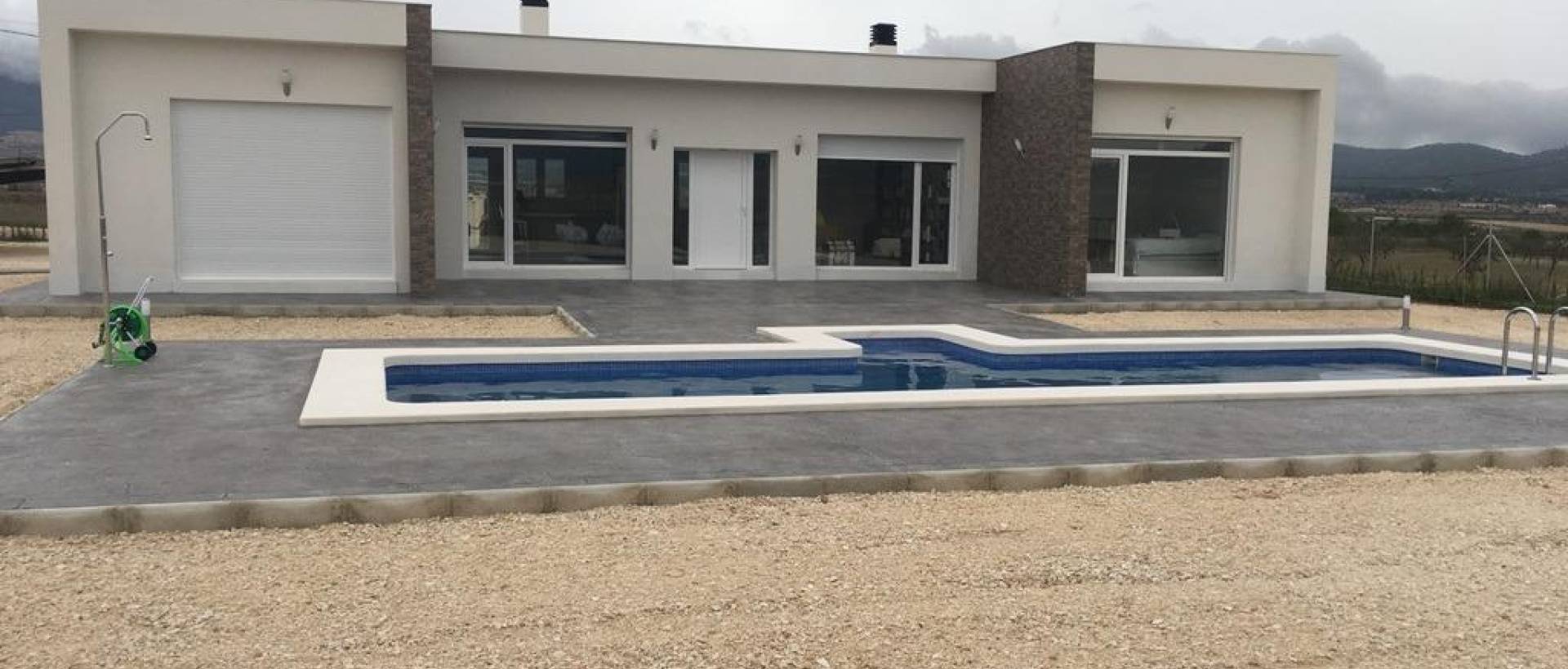 Obra Nueva - Villa / Chalet - Pinoso - Camino Del Prado