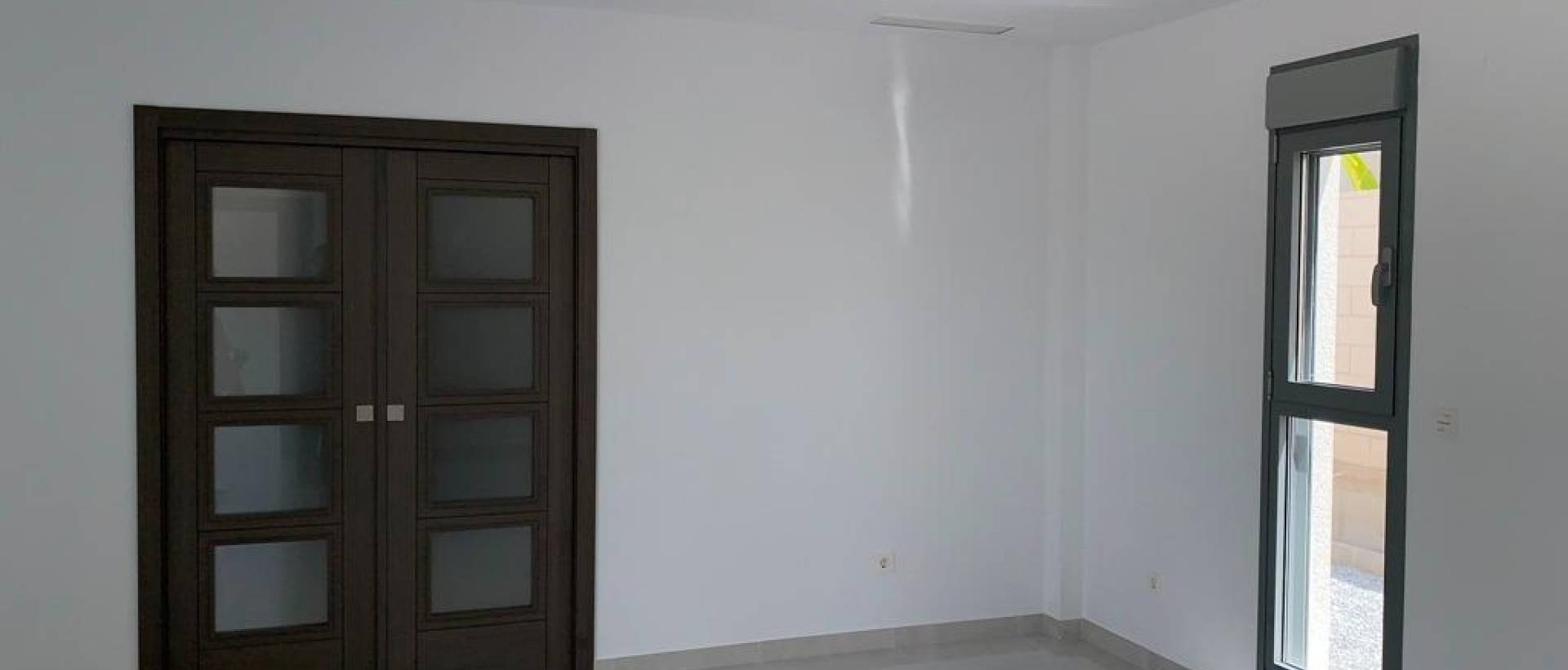 Obra Nueva - Villa / Chalet - Pinoso - Camino Del Prado