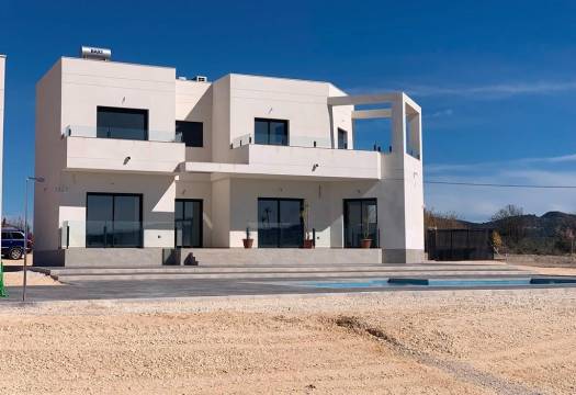 Obra Nueva - Villa / Chalet - Pinoso - Camino Del Prado