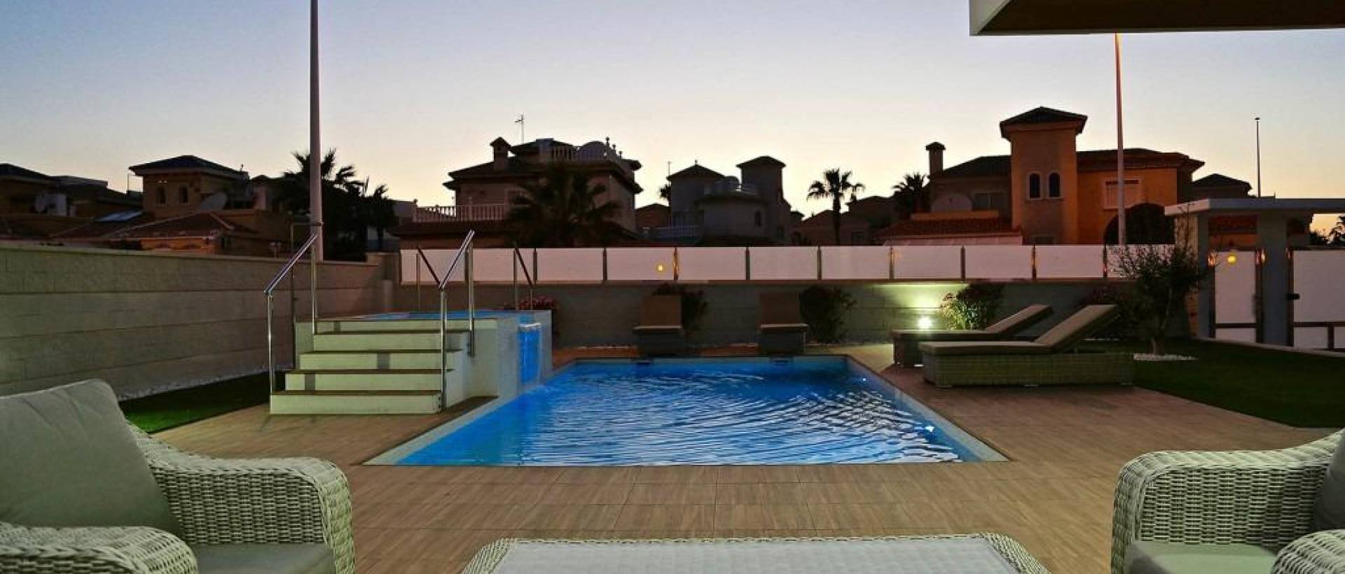 Obra Nueva - Villa / Chalet - Orihuela Costa - Dehesa de Campoamor