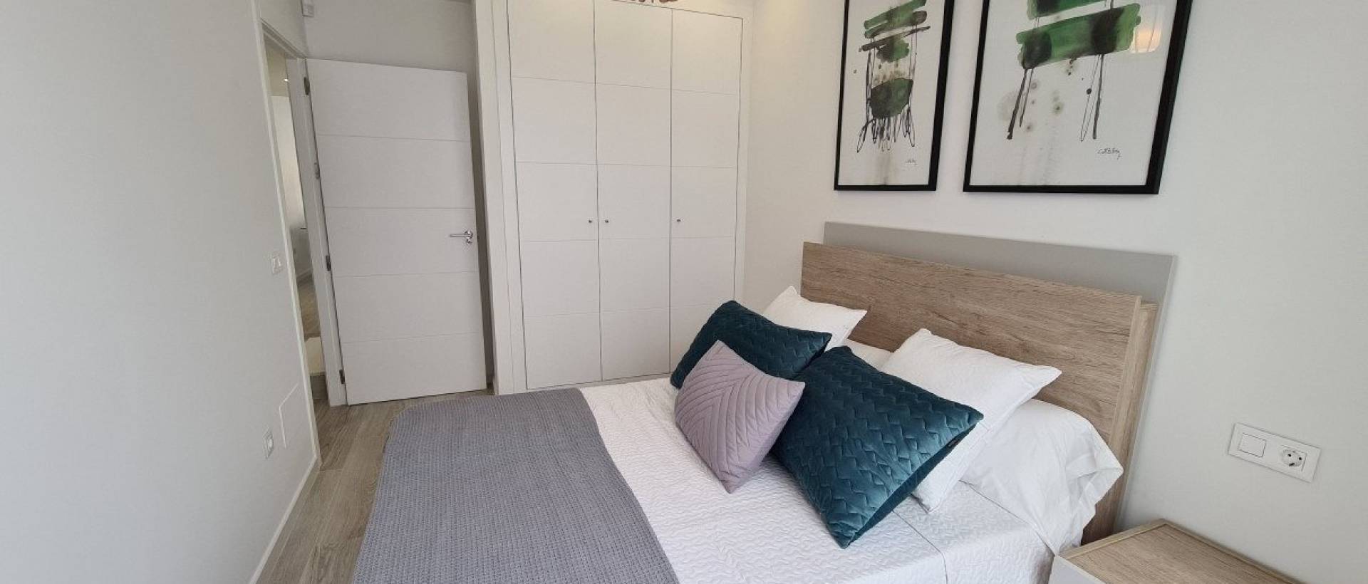 New - Townhouse - Avileses