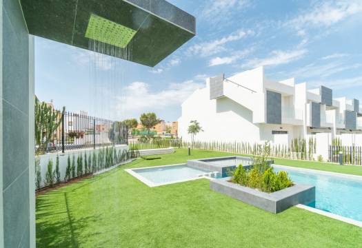 Ground Floor Bungalow - Obra Nueva - Torrevieja - Los balcones