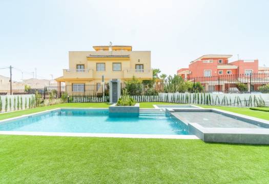 Obra Nueva - Top Floor Bungalow - Torrevieja - Los balcones
