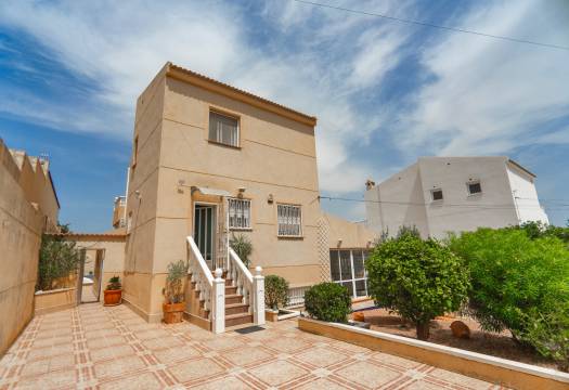 Resale - Villa - Ciudad Quesada - Rojales