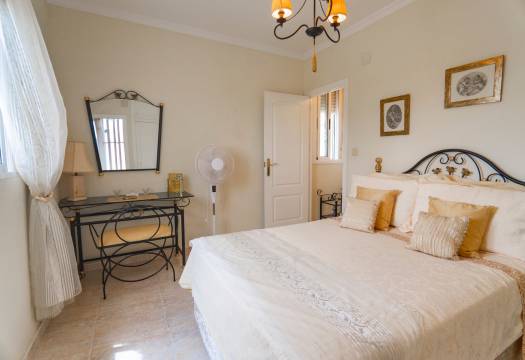 Resale - Villa - Ciudad Quesada - Rojales