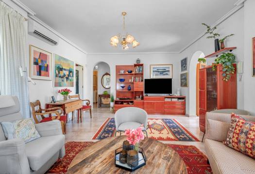Reventa - Villa / Chalet - Ciudad Quesada