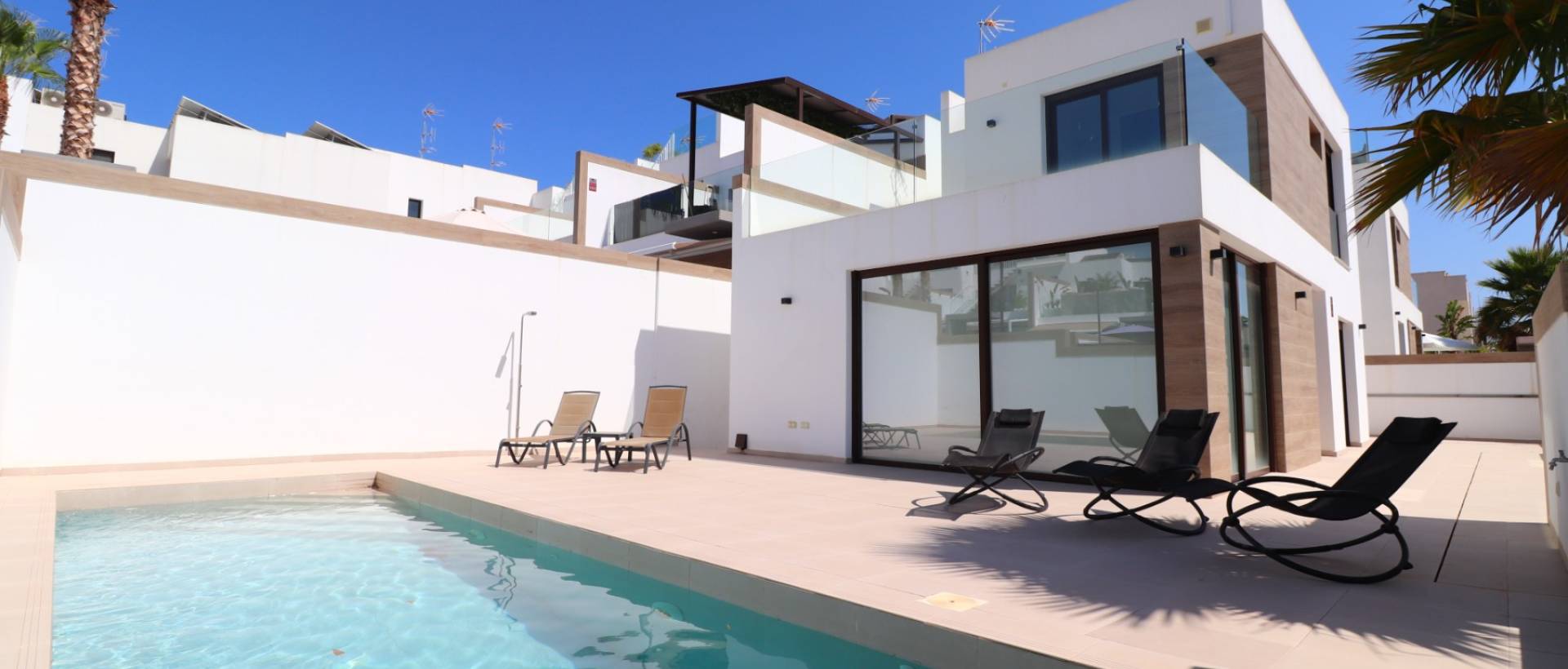 Resale - Villa - Benijofar