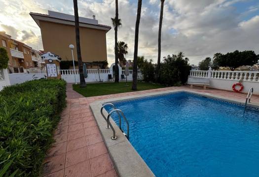 Resale - Semi Detached - Ciudad Quesada - Doña Pepa