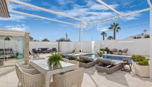 Reventa - Villa / Chalet - Ciudad Quesada