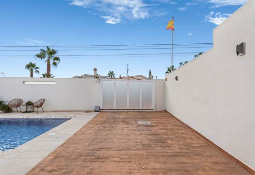 Reventa - Villa / Chalet - Ciudad Quesada