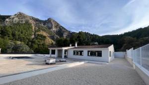 Obra Nueva - Villa / Chalet - Penaguila - El Olivar