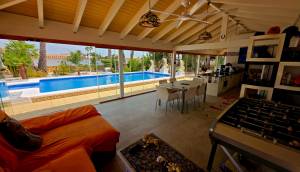 Resale - Villa - Catral