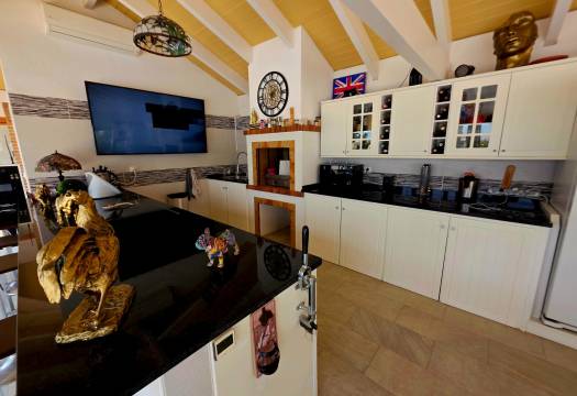 Resale - Villa - Catral